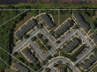 92 Jumpers Cir #214, Nottingham, MD 21236