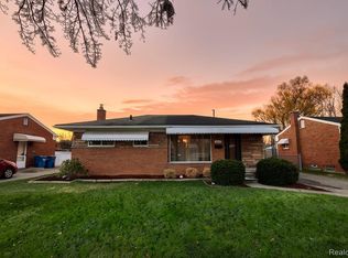 11647 Hovey St, Warren, MI 48089