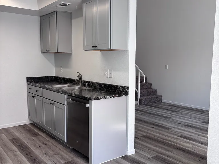 6905 Lunarlight Dr #X — Photo 10