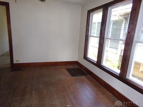 5th image of 2155 Philadelphia Dr