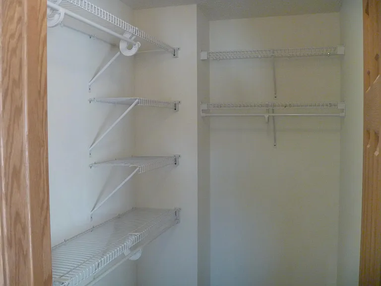 6739 Pine Crest Trl S — Photo 15