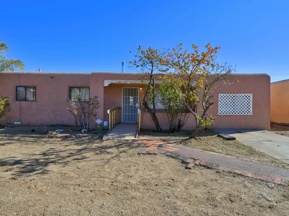 920 Arizona St SE, Albuquerque, NM 87108
