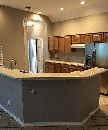 3rd image of 15 Terrace Pl