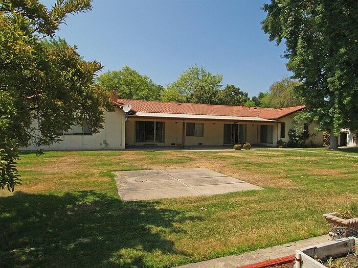 2804 College Ave, Modesto, CA 95350 Zillow