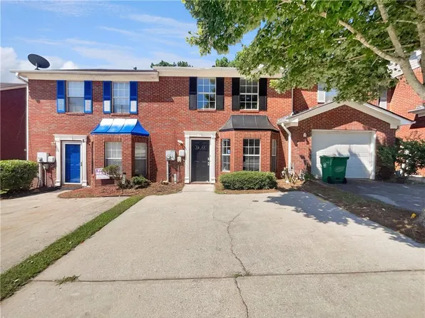 5677 Wind Gate Ln, Lithonia, GA 30058