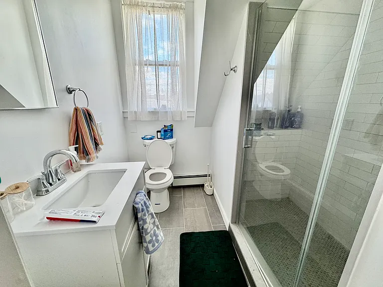 8 Trafford St #2 — Photo 20
