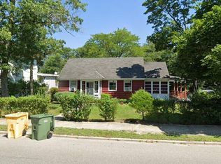 615 E 7th St, Lakewood, NJ 08701