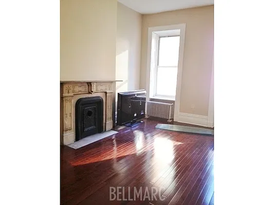 Rented by Bellmarc Realty | media 34