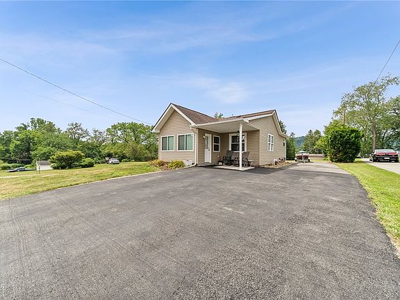 2nd image of 430 7th Ave