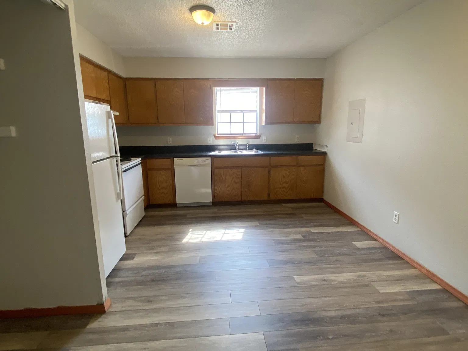 Serenity Heights Apartments - C3 — Photo 3