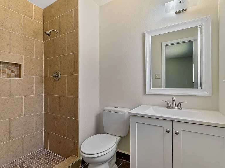 2608 Dan Sikes Dr — Photo 22