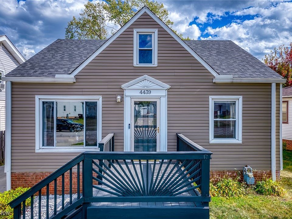 1st image of 4439 Woodway Ave