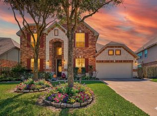 7034 Belle Meadow Ln, Rosenberg, TX 77469