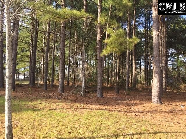 2nd image of 90 Executive Cir
