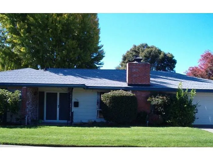 358 Greenfield Cir photo 1