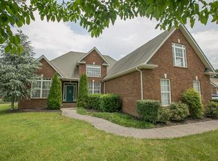 512 Rambush Dr, Murfreesboro, TN 37128