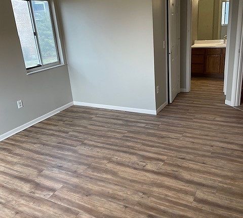 Primary bedroom with ensuite and walk-in closet