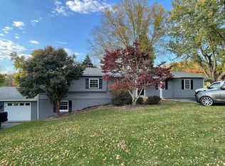 158 Adams St, Tazewell, VA 24651