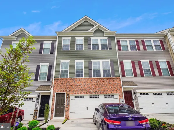 1978 Fauna Dr, Frederick, MD 21702