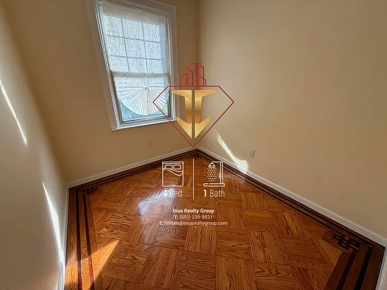 198 Danforth Ave #2 — Photo 16