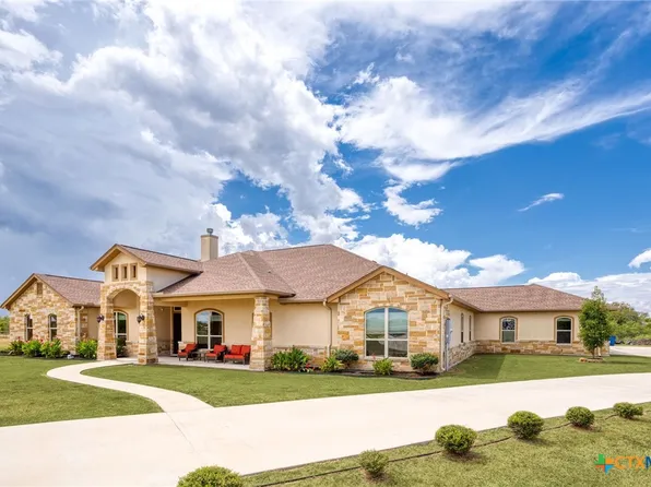 222 Siena Woods, Marion, TX 78124