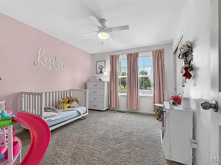 7146 Welsh Dr — Photo 15