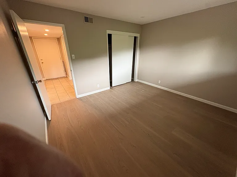 780 Center Blvd #8 — Photo 20