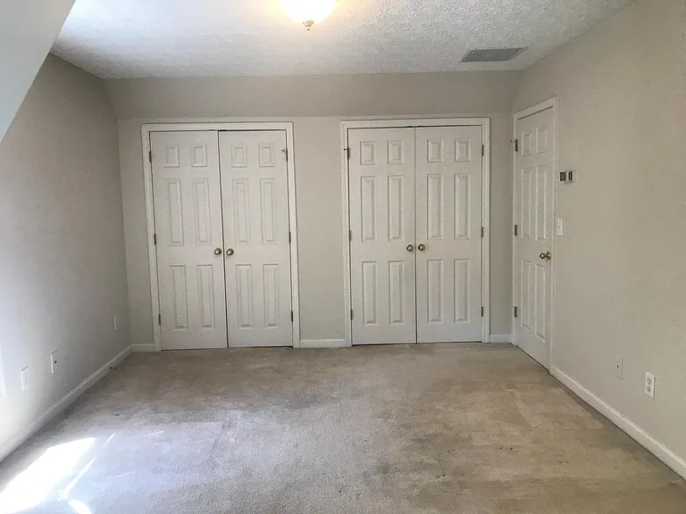 2660 Gilbert St SE — Photo 18