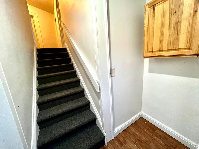 434 S Johnson St — Photo 9