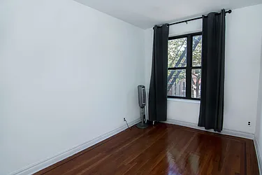 Rented by New York Residence