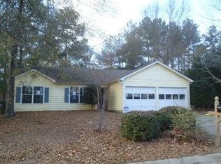 212 Valley Vw, Peachtree City, GA 30269