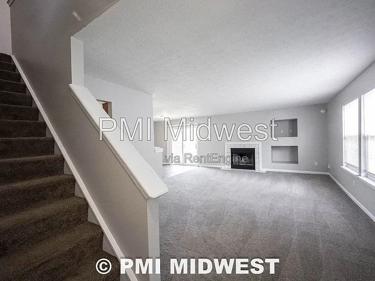 11550 Signet Ln — Photo 3