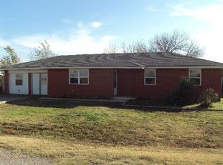 311 Park Dr, Union City, OK 73090