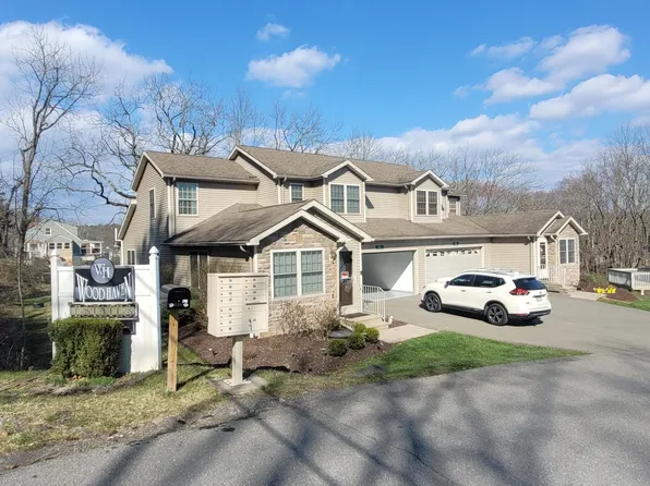 103 Holmgren Dr, Stroudsburg, PA 18360