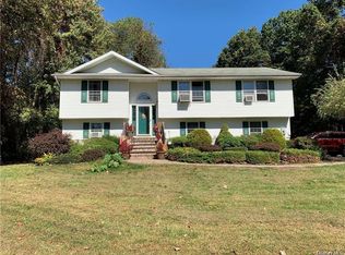 2130 State Route 300, Wallkill, NY 12589