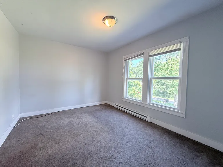 70 Champlin Ave #3A — Photo 12