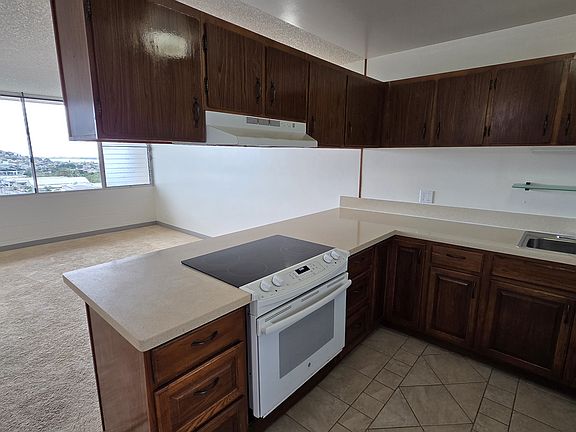 3rd image of 46-255 Kahuhipa St APT A902