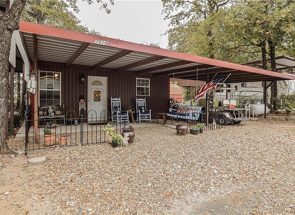 1st image of 7010 Deer Hollow Ct