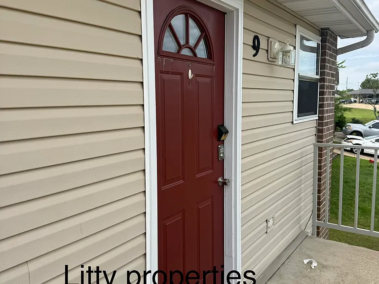 109 Ryan Rd #9 — Photo 1