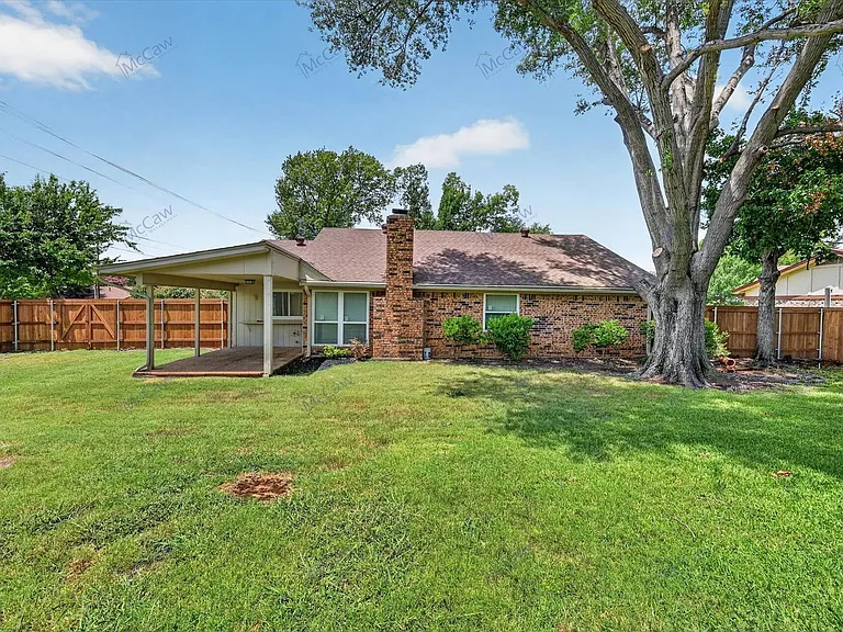 5708 Stone Dr — Photo 19