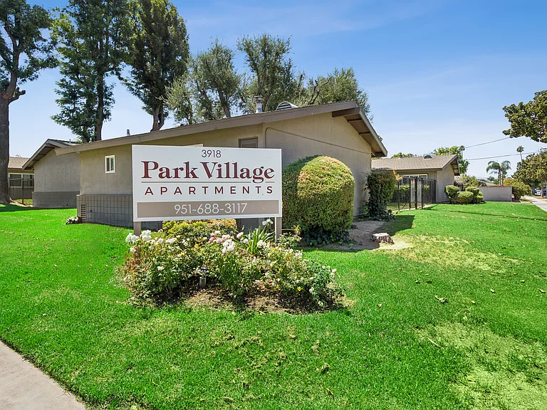 Park Village — Photo 27