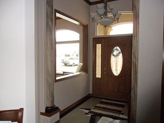 2nd image of 3323 W Canyon Lakes Dr