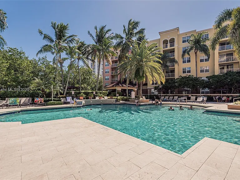 19801 E Country Club Dr #4303 — Photo 43