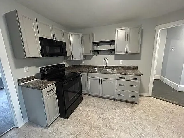177 Court St #2 — Photo 3