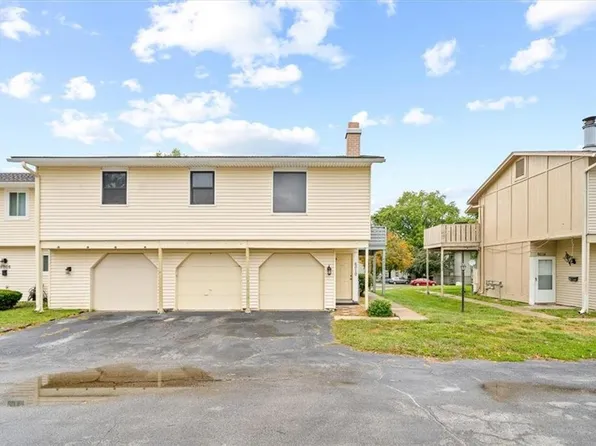 6010 E 127th St, Grandview, MO 64030