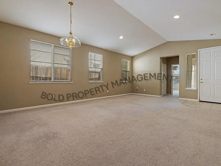 20617 Sarazen Pl — Photo 3