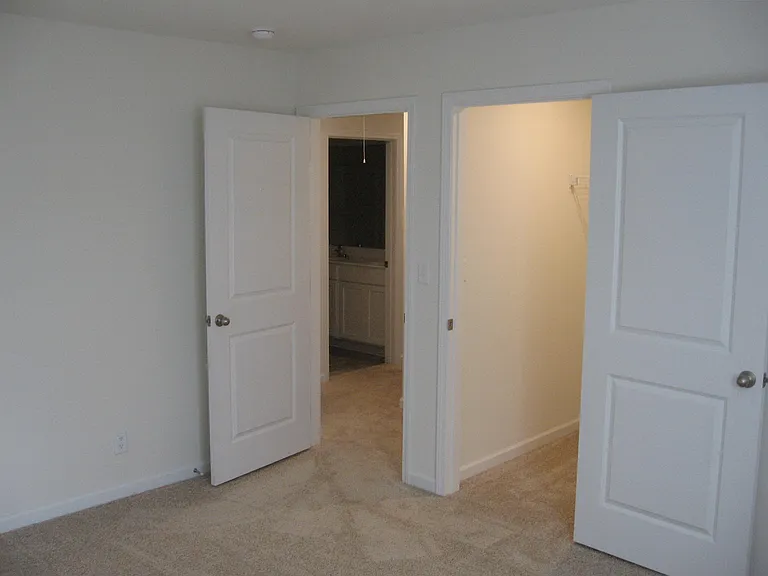 219 Venard Way — Photo 20