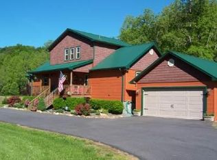 1064 Pine Log Rd, Warne, NC 28909