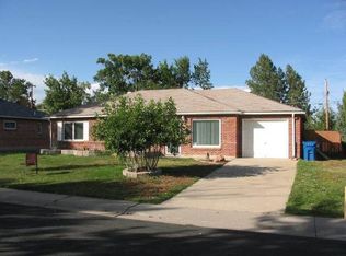 810 Tucson St, Aurora, CO 80011