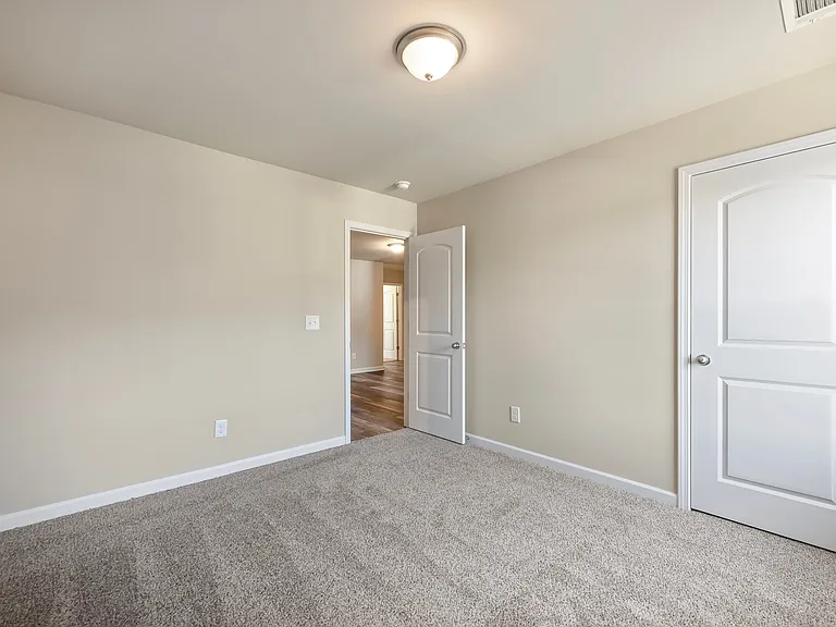 6145 Colston Ln — Photo 38